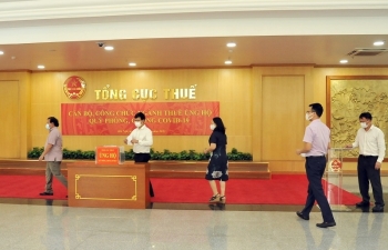 Ngành Thuế phát động ủng hộ Quỹ vắc xin phòng Covid-19 và công tác phòng, chống dịch Covid-19