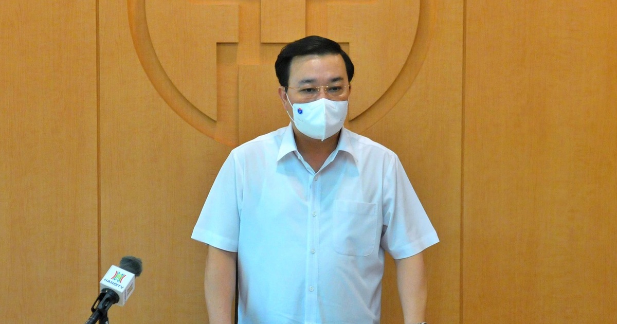 Hà Nội: 2 nhân viên y tế BV Thanh Nhàn mắc Covid-19 khi điều trị bệnh nhân