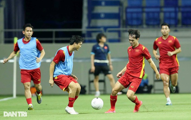 Việt Nam 4-0 Indonesia: Duyên ngầm của Công Phượng - 17