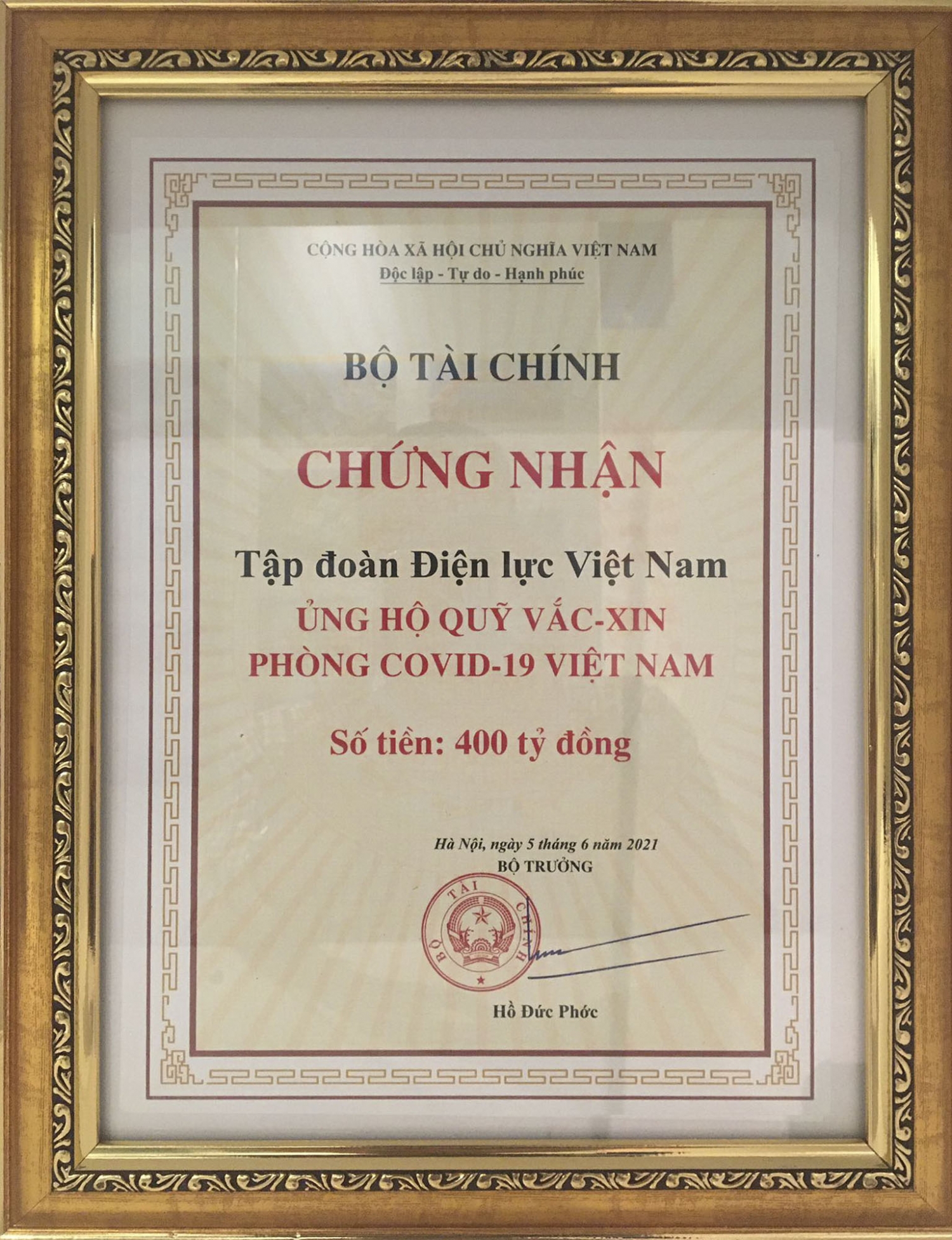 EVN đã chuyển 400 tỷ đồng đến Quỹ vắc-xin phòng, chống COVID-19