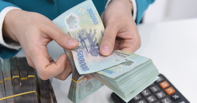 Hai mặt của cổ tức ngân hàng - 1