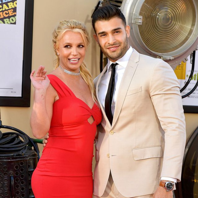 Britney Spears: Bi kịch cuộc đời đến từ... những người đàn ông - 1