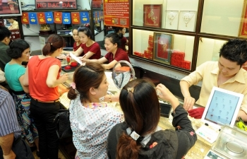 Giá vàng hôm nay 5/5: Thương mại Mỹ - Trung lại “nóng”, giá vàng tăng mạnh
