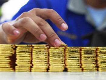 Bất lực với giá vàng!
