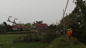 Đã khôi phục toàn bộ lưới điện 110 kV bị ảnh hưởng do bão số 2