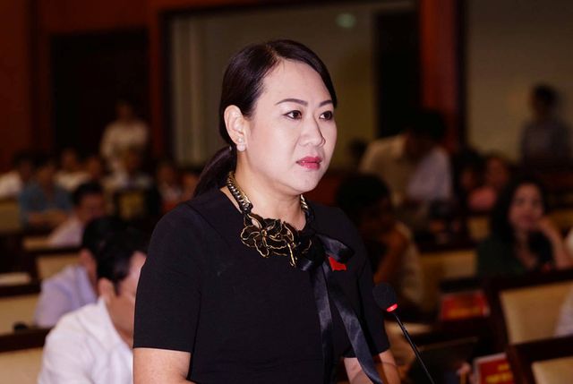 Chuyên gia y tế nói gì về giải pháp “cái lu chống ngập”?