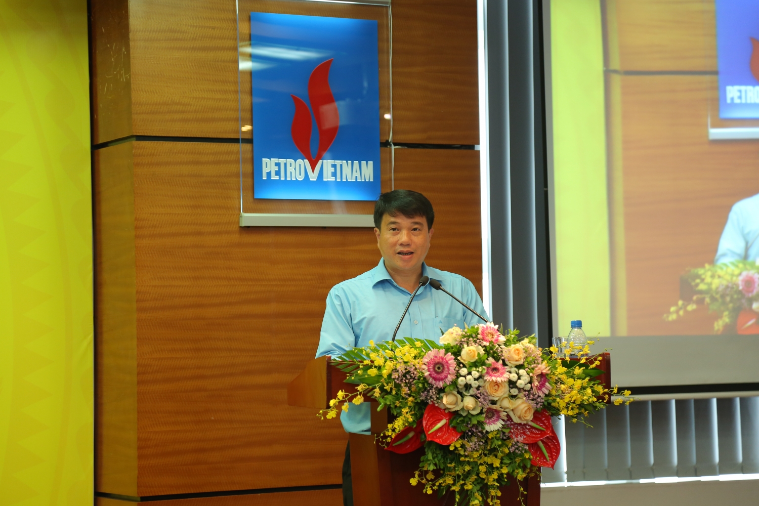 nop ngan sach nha nuoc toan pvn dat 533 nghin ty