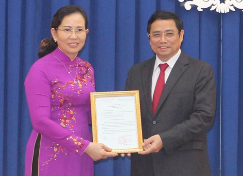 pho chu nhiem uy ban kiem tra trung uong lam bi thu tinh uy ha nam