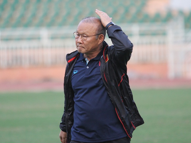 HLV Park Hang Seo toan tính gì cho U22 Việt Nam?