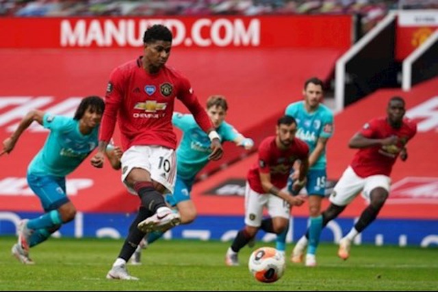 man utd sang cua du champions league nho thien thoi dia loi nhan hoa