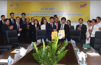 PVcomBank ký kết hợp tác toàn diện cùng trường Đại học Tôn Đức Thắng