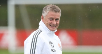 HLV Solskjaer “bơi trong tiền” nếu giúp Man Utd lọt top 4 Premier League