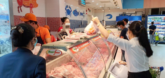 Khi lo lắng, buồn đau, ích kỷ che lấp đi những điều tốt đẹp - 1