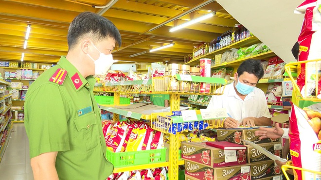 Mua 0,6 kg cá nục bị tính tiền gấp đôi tại Bách Hóa Xanh ở Long An - 1