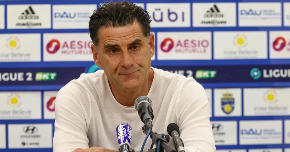 HLV Pau FC: "Nhiều cầu thủ thi đấu dưới phong độ"