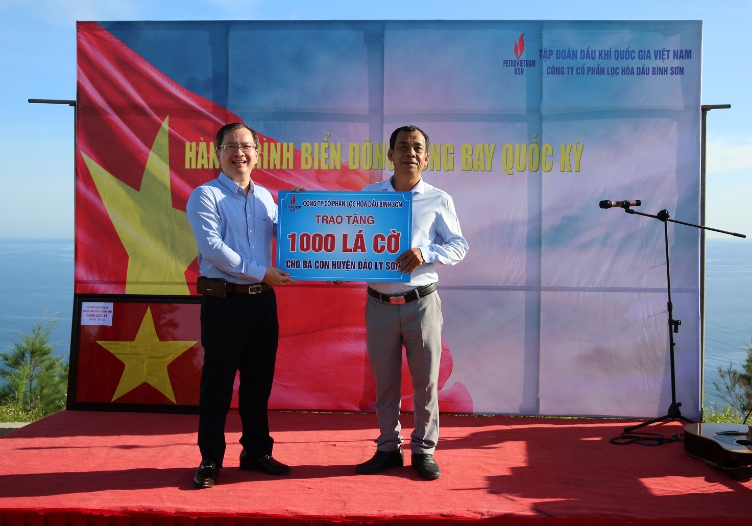 BSR tổ chức “Hành trình Biển Đông tung bay Quốc kỳ”