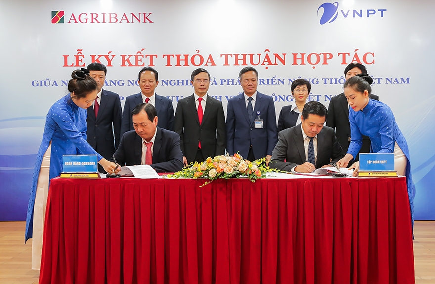 Agribank và Tập đoàn VNPT ký kết Thỏa thuận hợp tác toàn diện