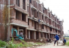 Càng "đói" càng lo "chạy" dự án