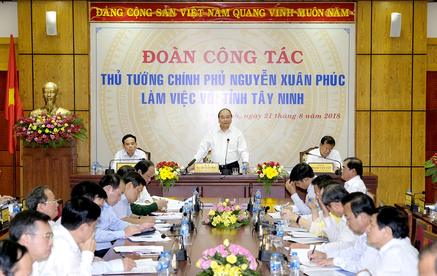 trong thang 9 trinh thu tuong bao cao tien kha thi du an duong cao toc tp ho chi minh moc bai