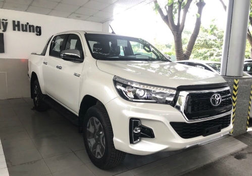 Thị trường xe bán tải sôi động trở lại sau nửa năm khan hàng