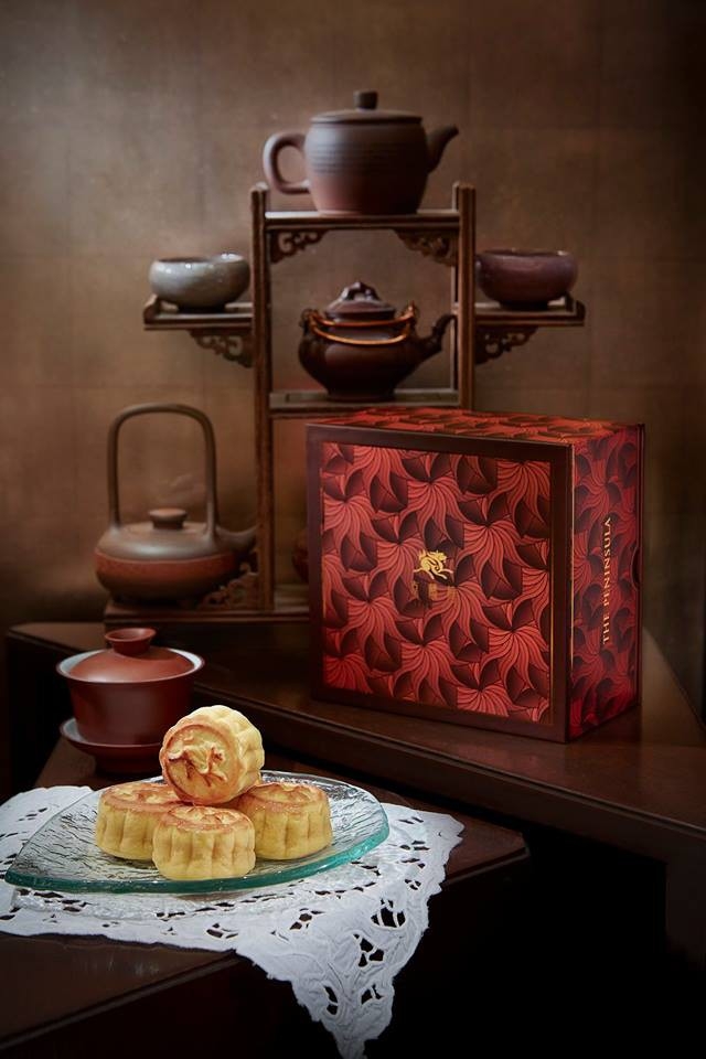 Hộp bánh trung thu 17 triệu đồng, cò mồi “ăn” ngay 4 triệu đồng