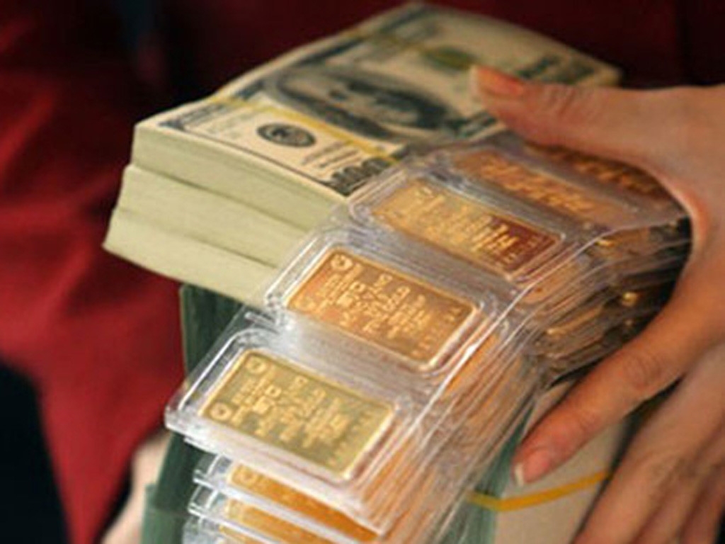 Giá vàng chốt phiên 29/8: Đồng USD tăng giá ép vàng đi xuống