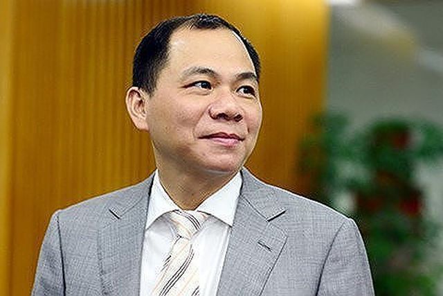Nhà giàu “nứt nố đổ vách”, con trai nữ tỷ phú USD vẫn khởi nghiệp