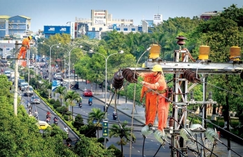 Đảm bảo điện cho phát triển kinh tế - xã hội 14 tỉnh miền Trung