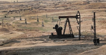 Công ty Mỹ bí mật ký hợp đồng khai thác dầu ở Syria