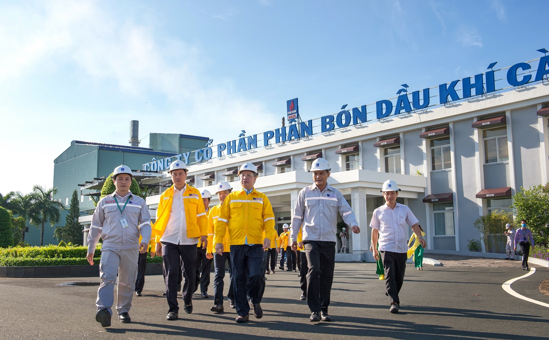 cac su kien noi bat cua pvn trong tuan tu 98 den 1682020