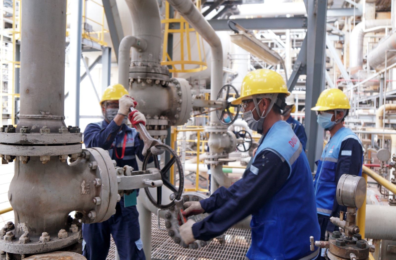 Ngày đầu tiên trên công trường BDTT lần 4 NMLD Dung Quất Ngày đầu tiên trên công trường BDTT lần 4 NMLD Dung Quất