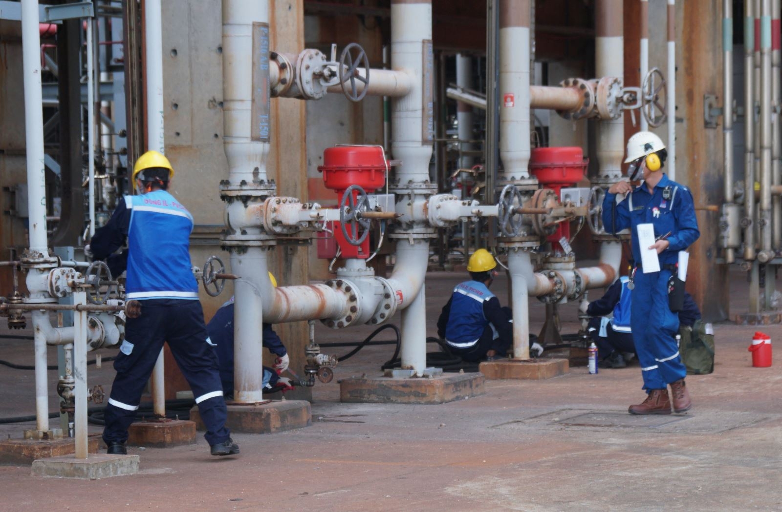 Ngày đầu tiên trên công trường BDTT lần 4 NMLD Dung Quất Ngày đầu tiên trên công trường BDTT lần 4 NMLD Dung Quất