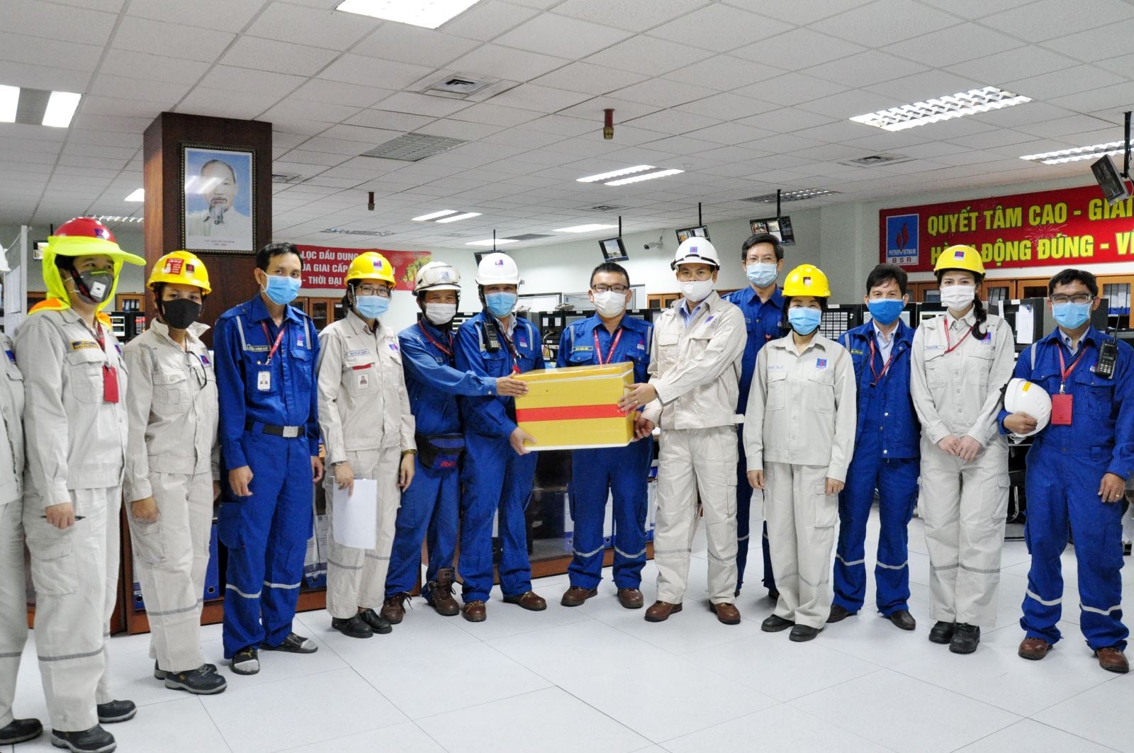 Ngày đầu tiên trên công trường BDTT lần 4 NMLD Dung Quất Ngày đầu tiên trên công trường BDTT lần 4 NMLD Dung Quất