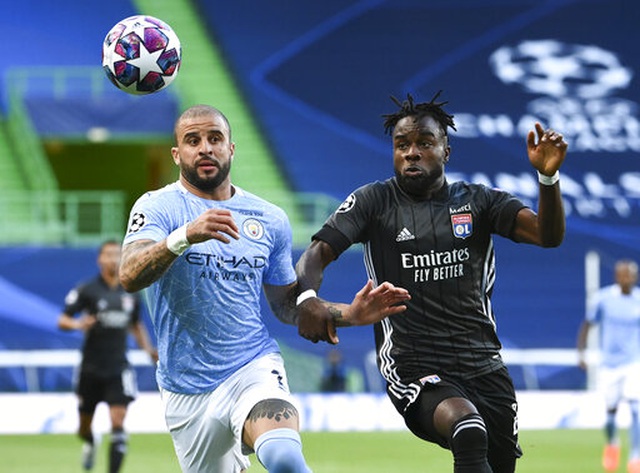 “Kép phụ” Dembele tỏa sáng giúp Lyon hạ gục Man CIty