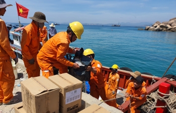 Điện về đảo - Rộng mở hướng phát triển cho Cù Lao Xanh