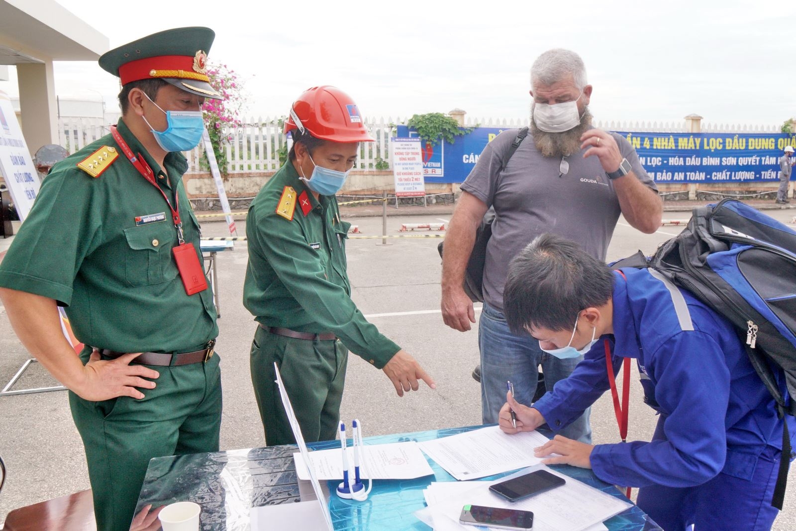 Hội Cựu chiến binh BSR với công tác an ninh, an toàn BDTT lần 4 NMLD Dung Quất Hội Cựu chiến binh BSR với công tác an ninh, an toàn BDTT lần 4 NMLD Dung Quất