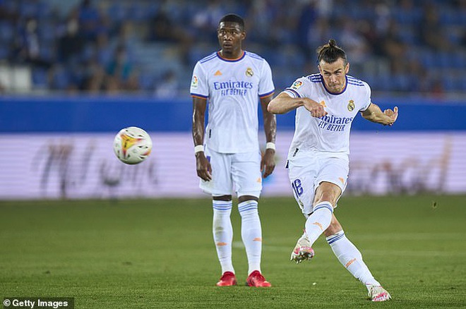 Hazard và Benzema tỏa sáng, Real Madrid thắng tưng bừng ngày mở màn La Liga - 4