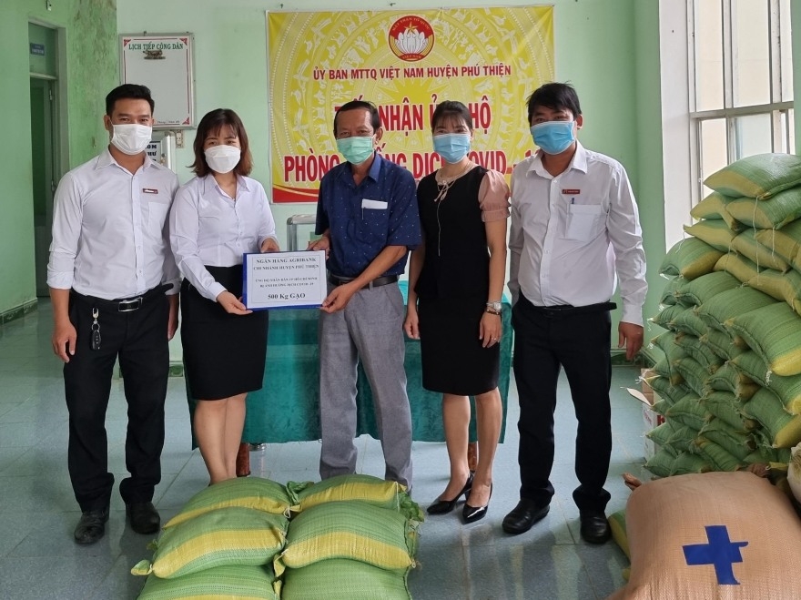 Agribank nỗ lực hoàn thành nhiệm vụ năm 2021