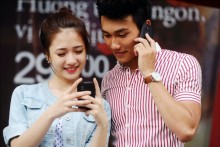 6 thang doanh thu cac nha mang hon 180 ngan ti dong