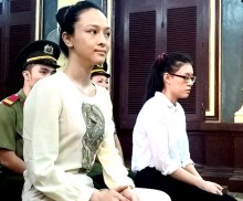 hoa hau truong ho phuong nga tro lai showbiz trong nam 2019