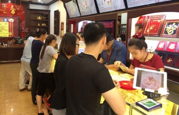 Giá vàng hôm nay 11/9: USD hạ nhiệt, giá vàng tạm yên