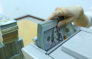 Tỷ giá ngoại tệ 12/9: Đồng USD đi ngang, EUR, bảng Anh giảm mạnh