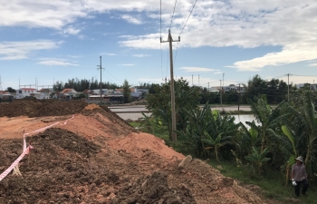 Nóng tình trạng vi phạm hành lang an toàn lưới điện