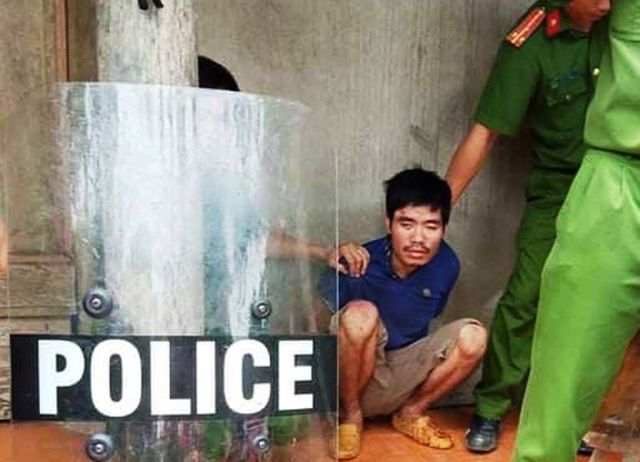 nam thanh nien duoi chem em trai cua co me ruot tu vong