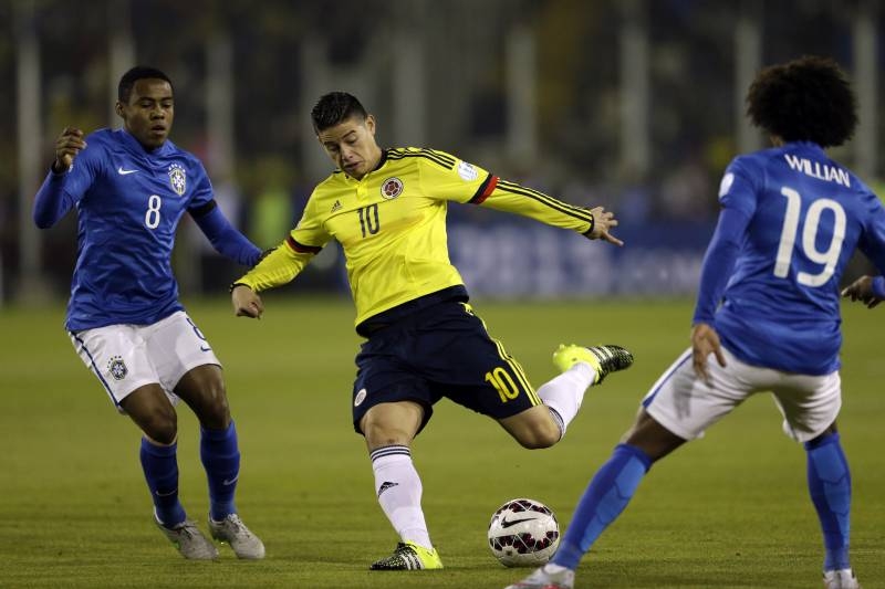 xem truc tiep bong da brazil vs colombia giao huu 7h30 ngay 79