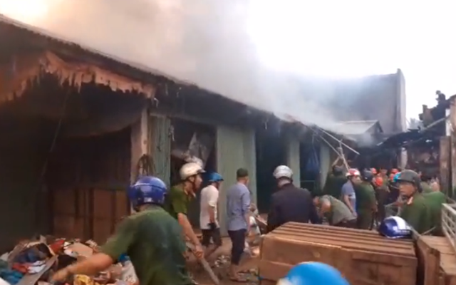 cho moc bai chay ngun ngut tai san hang tram tieu thuong chim trong bien lua