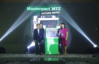 Schneider Electric ra mắt dòng sản phẩm Máy Cắt Hạ Thế Masterpact MTZ Future Ready