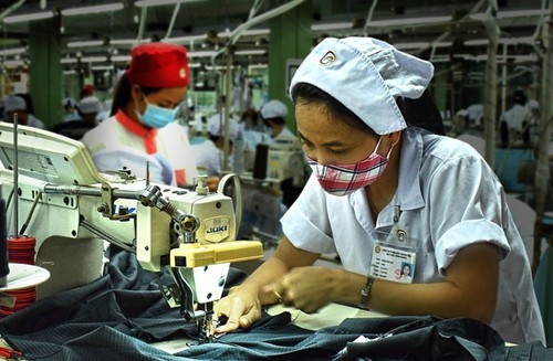 Sửa đổi Bộ luật Lao động: Đừng trút gánh nặng năng suất lên vai người lao động