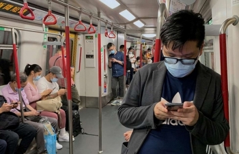Hong Kong nới hạn chế Covid-19