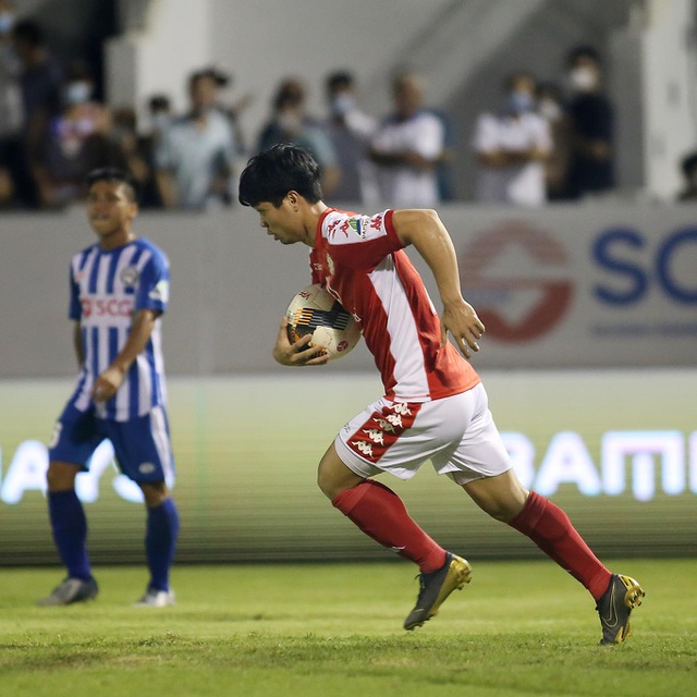 Công Phượng và hành trình đi tìm chức vô địch V-League - 1